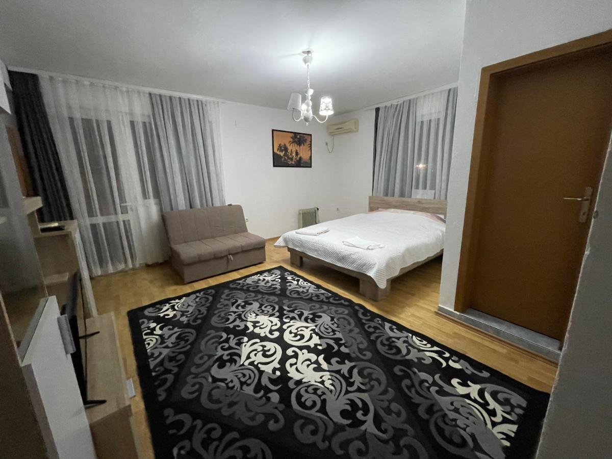 Apartments Dibra Ulcinj Ngoại thất bức ảnh