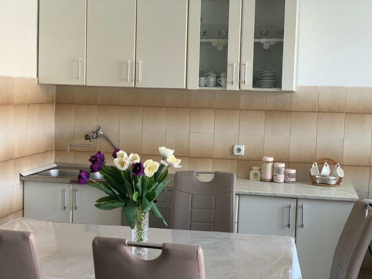 Apartments Dibra Ulcinj Ngoại thất bức ảnh